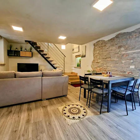 Apartamento Casa Sossa Vilanija